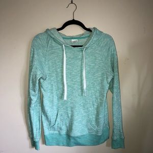 ESSENTIALS BY FULL TILT | HOODIE